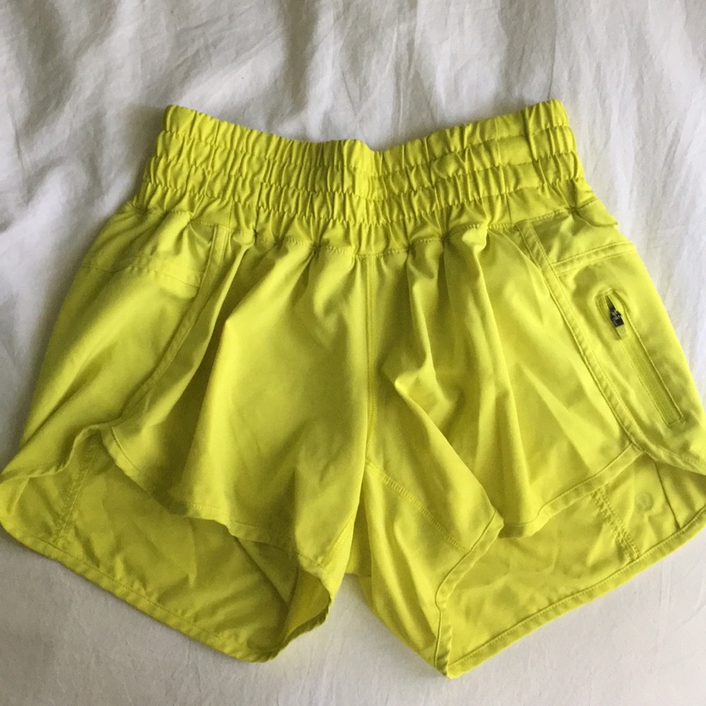 LULULEMON tracker shorts NEON size 6